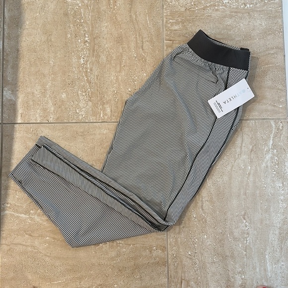 Athleta Brooklyn Textured Ankle Pant Size 6 - Picture 5 of 6